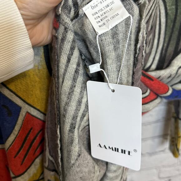 Aamilife One Size Fits All Abstract Sweater Gray with Multicolor Print NWT - Picture 6 of 8